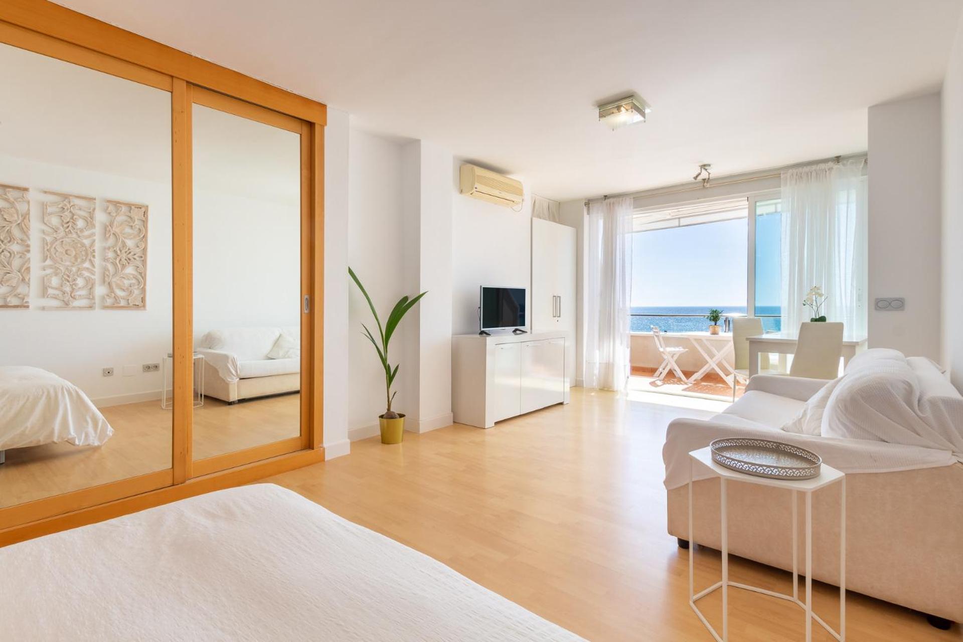 Apartament Roca Chica - Parking - Frente Playa - Terraza - Wifi - Bajondillo Y Carihuela Torremolinos Zewnętrze zdjęcie